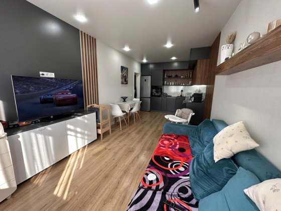 2 комнатная ЭКС 60 м Евро ремонт Гос программы +