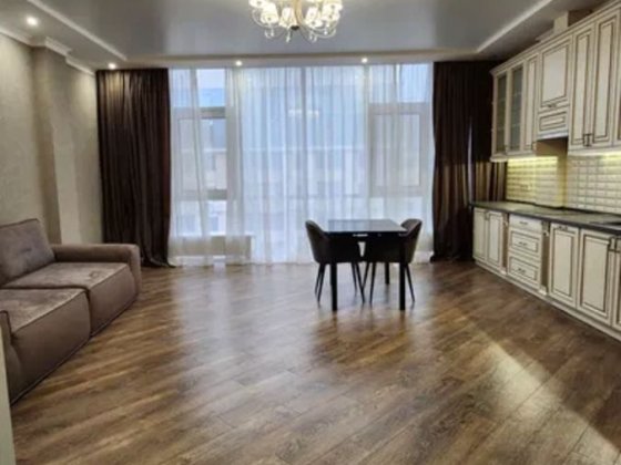 Кадор Таирова ЖК 5 Жемчужина, 3-комнатная 94 м², кухня-гостиная 45 м²