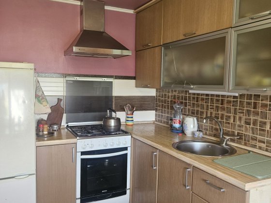 Продам 3х кімнатну квартиру на Ювілейному Обаров