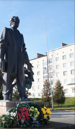 Продаж квартири - фото 1