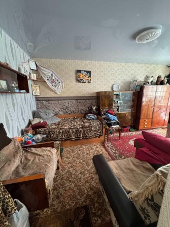 Однокомнатная квартира 1й этаж 4й м-н - фото 1
