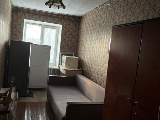 Продам 2-х кімнатну квартиру Златопиль