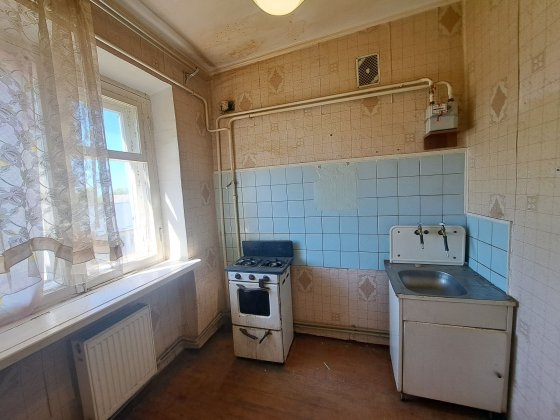 Продам 2 кімнатну квартиру на 40 Років Перемоги Первомайск