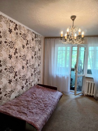 М.Дворец Спорта  продам 3х комн.кварт.,Жасминовый бульвар 11,Hg11 - фото 1