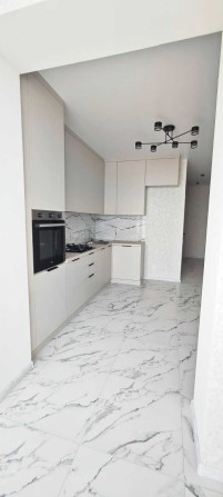 Продаж 1к квартири з ремонтом у ЖК Gr Royal Озерна вул. Панаса Мирного - фото 1