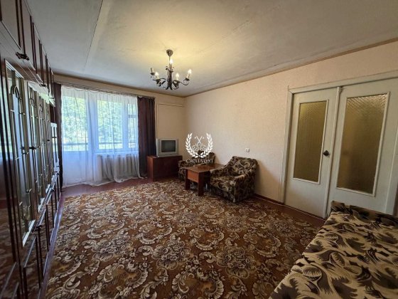 Продам 3- ри кімнатну квартиру в м. Мена (вул. Корольова) Мена