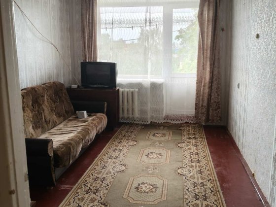 Продам 2-х кімнатну квартиру Корюківка