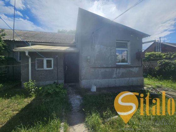 Продаж 2-х  кімнатної квартири з ділянкою в с.Володимирівське Владимирское