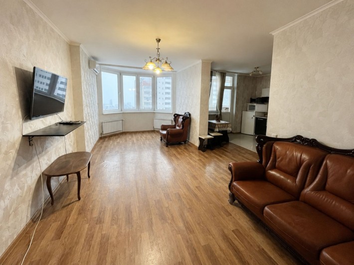 Продаж 3-кімнатної квартири 104м2. Білицька, 20, Подільський район, Куренівка. - фото 1
