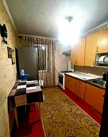 Продається Простора 4-Кімнатна Квартира на Вул. Братиславська, 13! - фото 1
