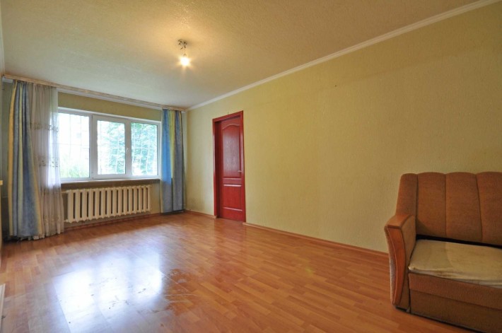3-кімнатна квартира з великим балконом р-н Танку - фото 1
