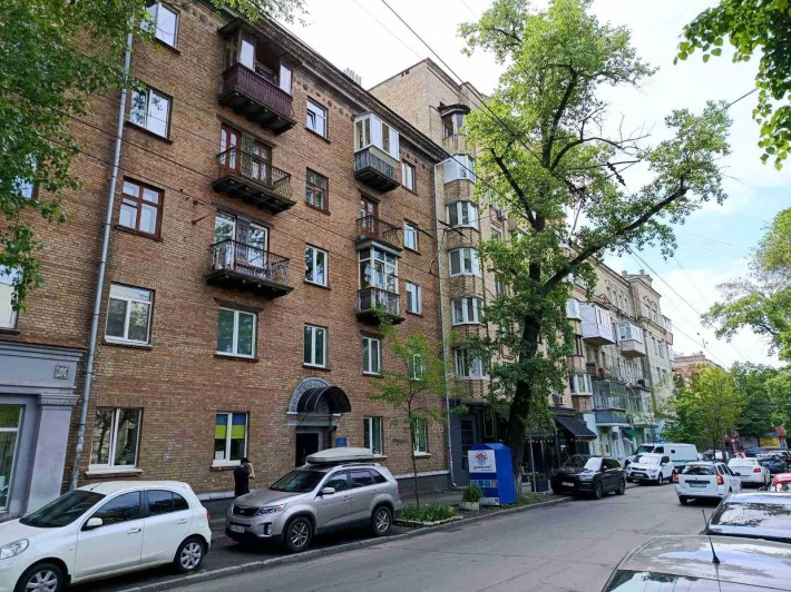 Продаж 2 кімн квартири вул. Ромоданова 6/29, сталінка біля КІМО між Дорогожичі та Лук'янівка Держпро - фото 1