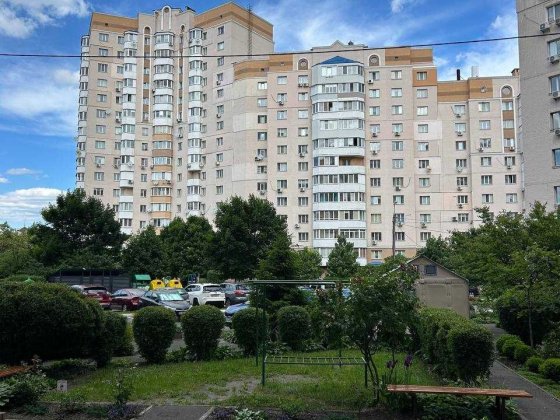Продам двокімнатну квартиру у центрі м.Буча | Є-оселя Буча