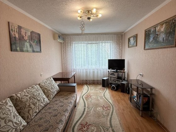 Продам 3 кімнатну квартиру . 4 мкрн ( Леваневського) Белая Церковь