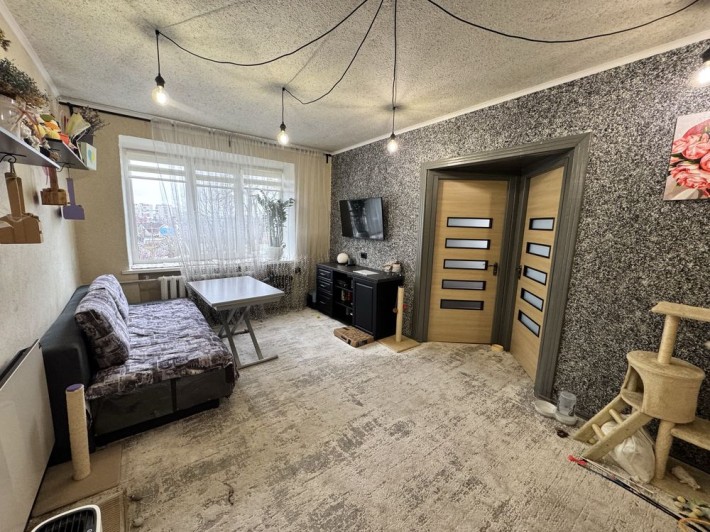 Продам 3-х кімнатну квартиру на Вокзальній Олеся Гончара / сертифікат - фото 1