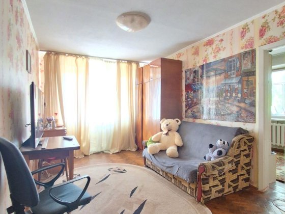 Продаж 3-кімнатної квартири вул. Героїв України ( Гагаріна) 14 Центр Бровари Бровары