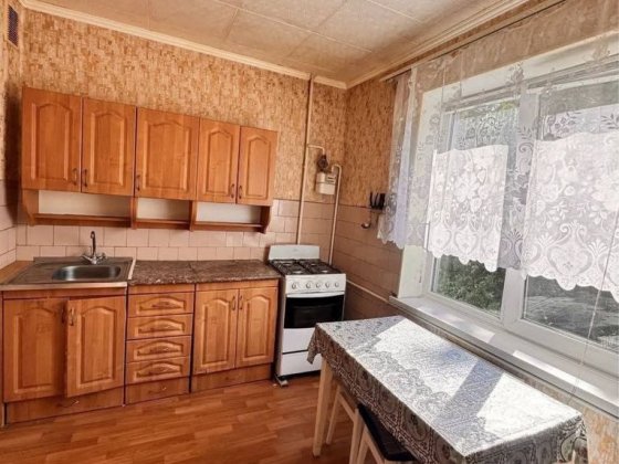 Продаж 4х кімнатної квартири