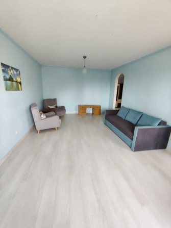 2-к квартира з ремонтом,ЦЕНТРАЛІЗОВАНЕ опалення,  74м2 - фото 1