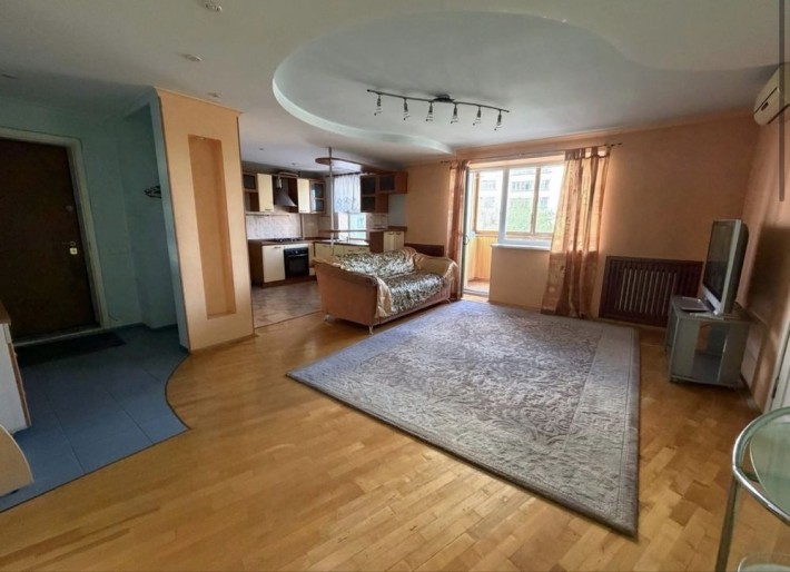 Продаж 3 х кімн квартири в центрі міста - фото 1