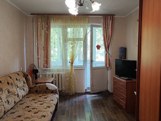 Продам 1-но кімнатну квартиру, район Клініки.