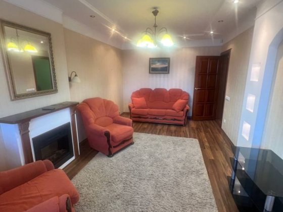 Продам 3 к квартиру Грушевського 17