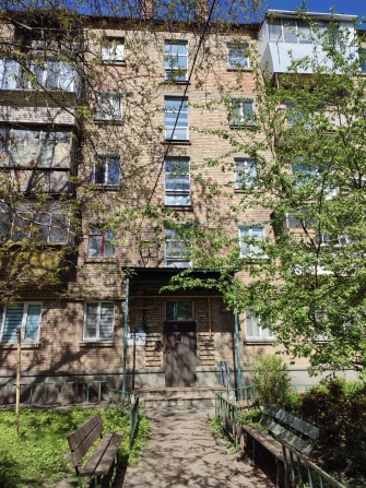 за ГРН продаж 2 кімнатної квартири  вул. Соборна 4 м.Бориспіль, під ремонт. - фото 1