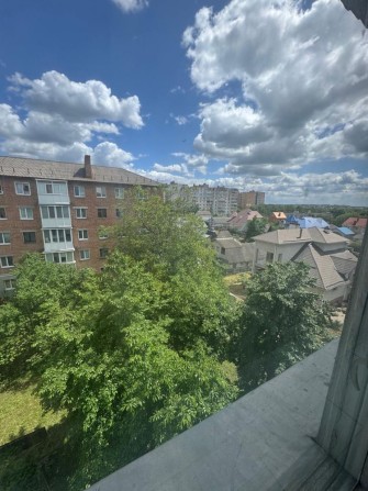 Продаю 1-но кімнатну Критий ринок! - фото 1
