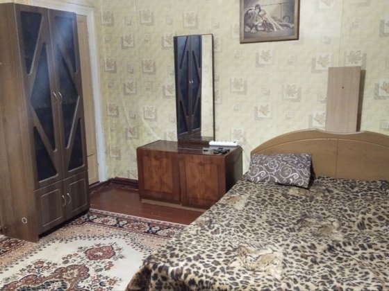 Продається  1-кім квартира р-н СУМ 17 Борисполь
