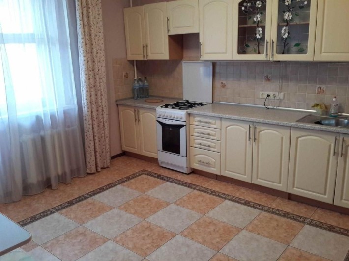 Продаж 3 кімн. квартиру 98 кв.м. Грушевського, Бровари DM - фото 1