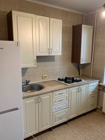 Продаж трьох кімнатної квартири біля метро Славутич - фото 1