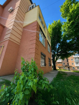 Продам 5-кімнатну квартиру - фото 1