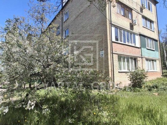 Продаж 2 кімнатної квартири М .Буча 49.7м2 Квартира знаходиться на 3 комфортному поверсі Буча