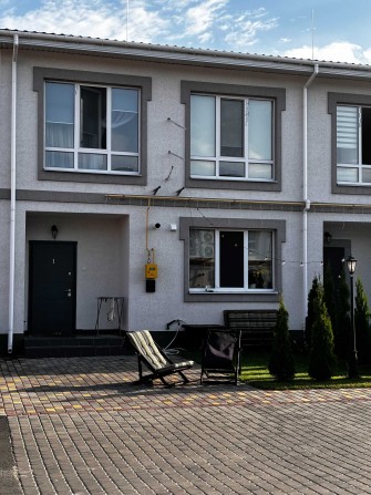 продам 2 кім квартиру , 73м2 ціна 51000дол.власник - фото 1