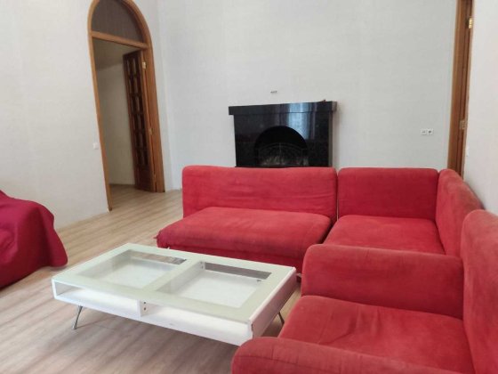Продам 4к квартиру в центре Киева Бассейная Крещатик Кловская