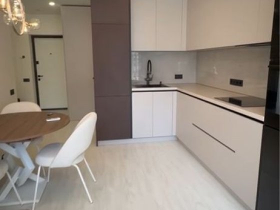 1 кімн квартира з ремонтом ЖК Варшавський Виноградар Київ