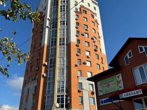 Продаж 2-х кімн. квартири збільшеного планування в центрі міста Белая Церковь