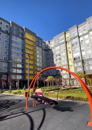 Однокімнатна квартира на низькому поверсі - фото 1