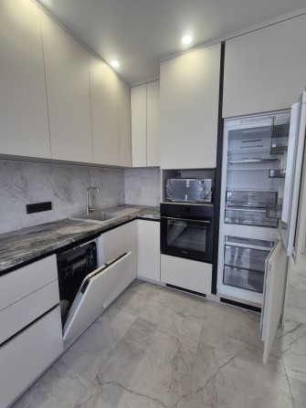 Продам євро 2кім кв/ЖК  Крона парк 2/в ценрі міста Бровари - фото 1