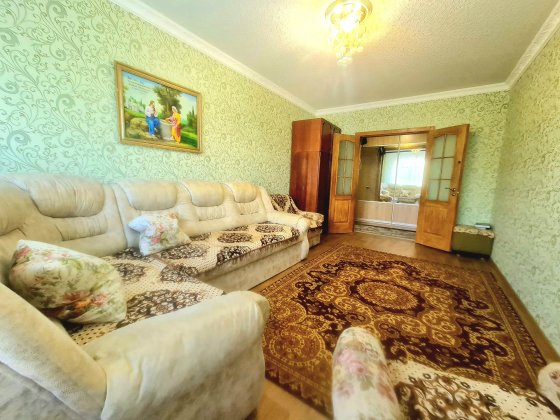 Продаж трикімнатної (3-кімнатної) квартири на Масиві Леваневського (3-й мікрорайон) Белая Церковь