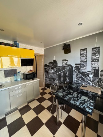 Продам однокімнатну квартиру, Симона Петлюри 36 - фото 1