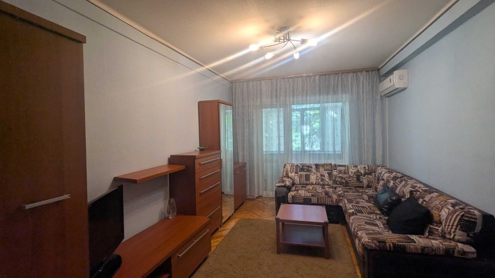 Бровари, Чорних Запорожців вул. 61А / Короленка / 2-к квартира, Готова до продажу. - фото 1