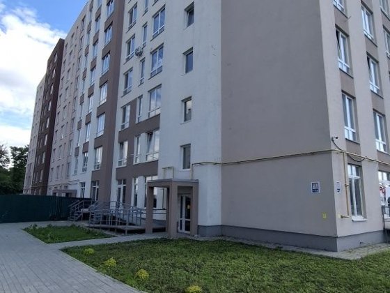 Продаж 1 кімнатної квартири в зданому будинку