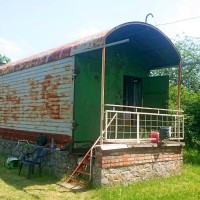 Дача на участке 16 сот.в Трушках.Рядом лес и речка.Молодой сад. Белая Церковь