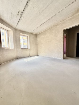 Велика однокімнатна квартира 45 м2 з газом! Вся інфраструктура поруч! - фото 1