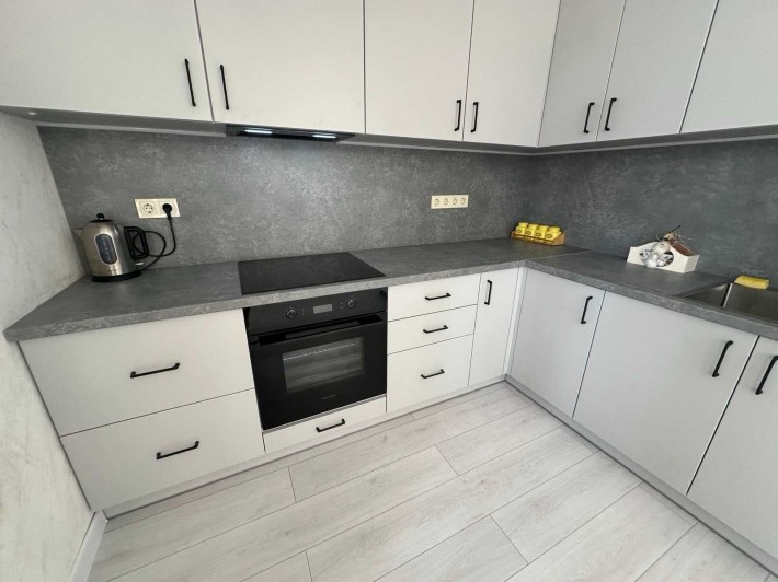 Продам  квартиру  72 кв м ЖК Городок Софіївська  Борщагівка. З ремонтом - фото 1