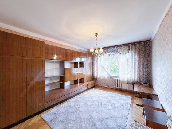 Продаж 3к квартири на пр-ті Червоної Калини, 22а