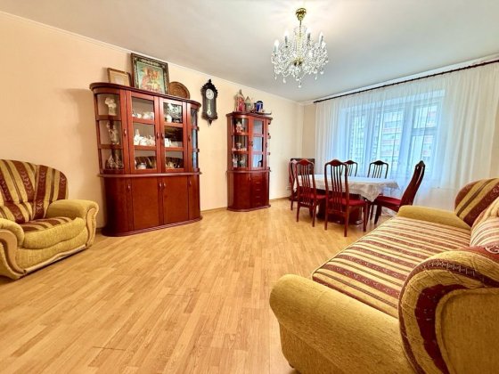 Продаж 3-кімнатної квартири, Урлівська, Позняки, Осокорки