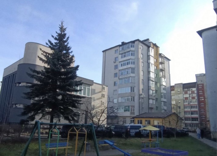 Продається зданий сирець 2 кім зроблено багато чорнових робіт - фото 1