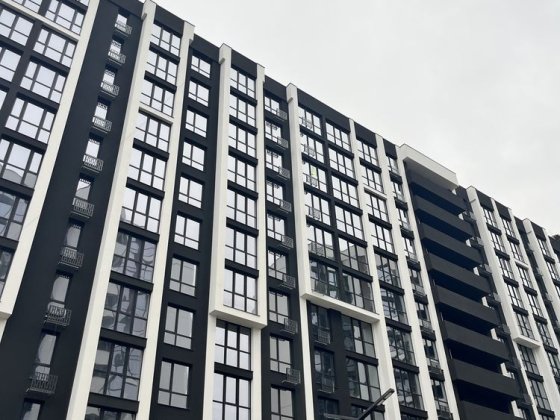 Продаж Здана 2кім квартири біля міського озера в ЖК “Манхеттен АП” Івано-Франківськ