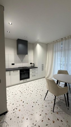 ТЕРМІНОВИЙ продаж 1-кімнатна квартира з дизайнерським ремонтом в Синергія Сіті,  Державні програми Т - фото 1